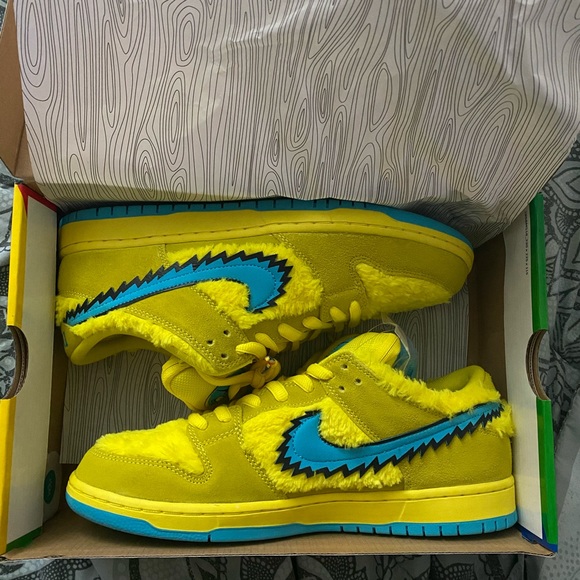 Grateful Dead Nike Dunk Low - Picture 3 of 5